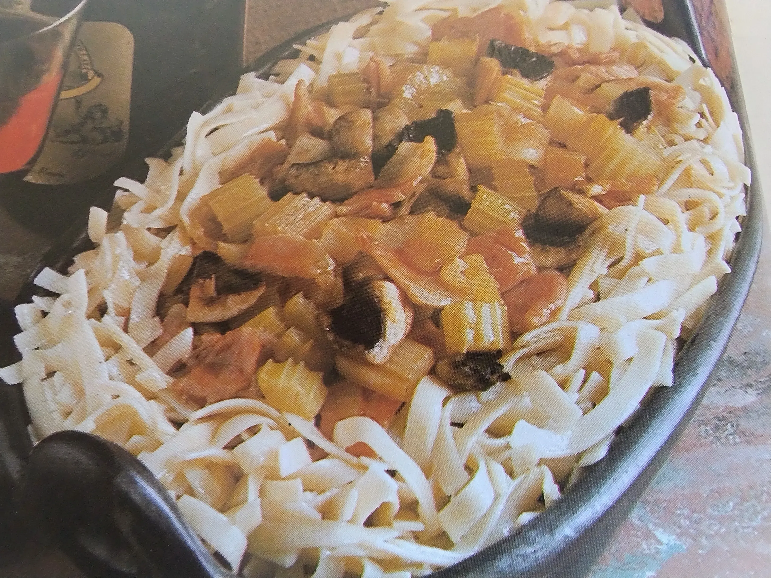 macarrao com molho napolitana